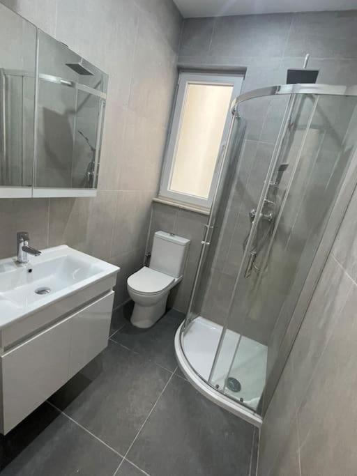New Two Bedroom Flat Kamila On A Dwell Sliema Kültér fotó