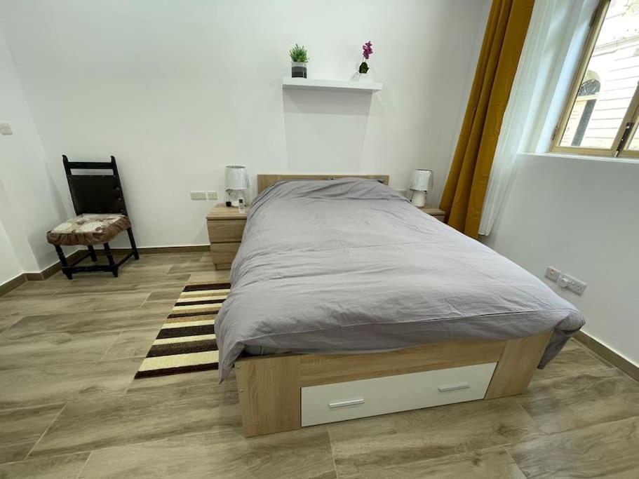 New Two Bedroom Flat Kamila On A Dwell Sliema Kültér fotó