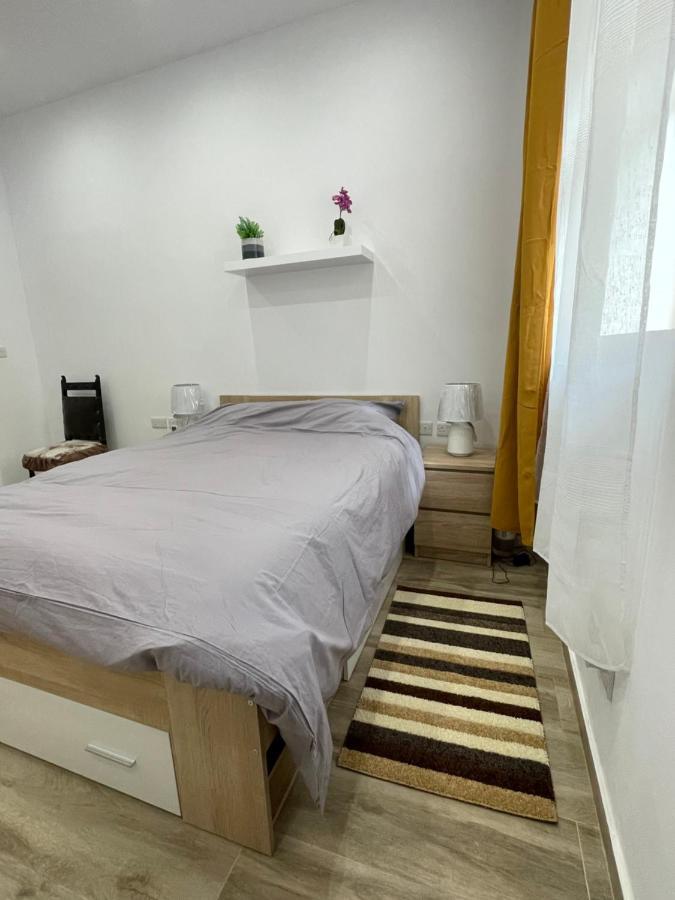 New Two Bedroom Flat Kamila On A Dwell Sliema Kültér fotó